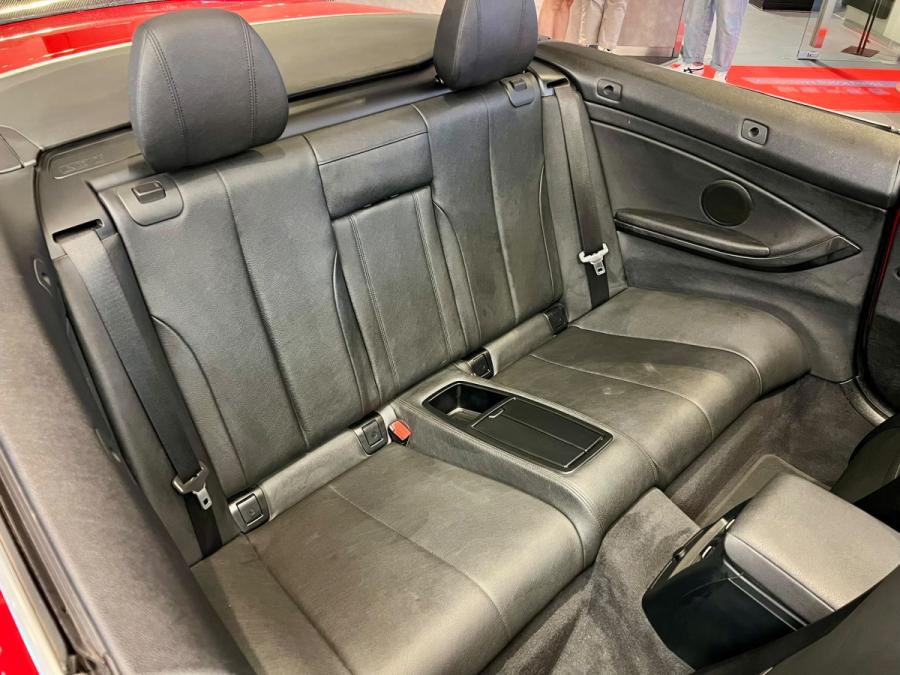 420iA Cabrio - Image 7